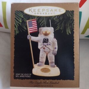 Hallmark Eagle Has Landed Neil Armstrong Light Up Voice Christmas Ornament NASA